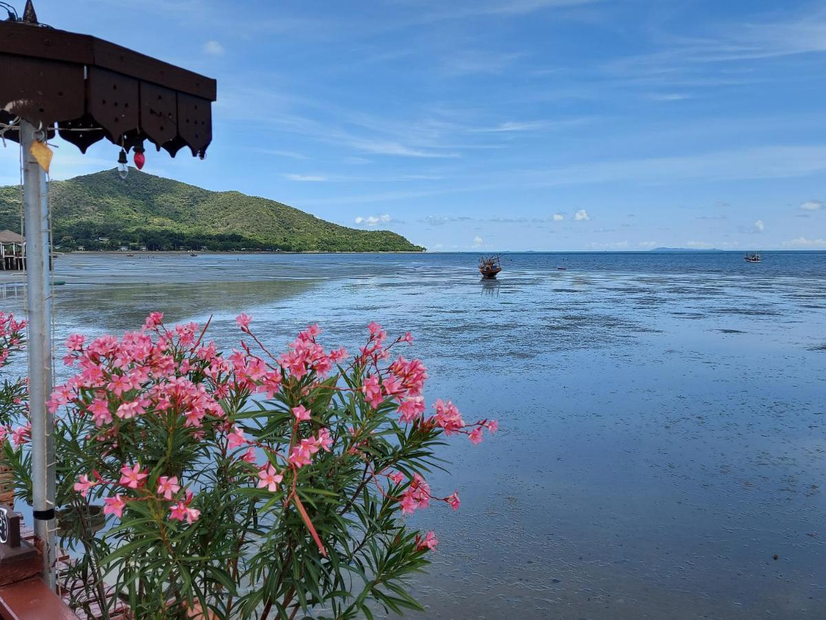 Ruan Talay Bangsaray Hotell Chonburi Exteriör bild