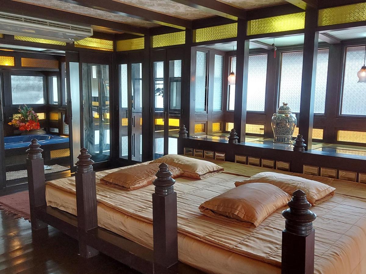 Ruan Talay Bangsaray Hotell Chonburi Exteriör bild